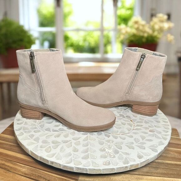 Dansko $220 Daisie Waterproof Nubuck Leather Chelsea Ankle Boots Women EU 36 NEW - Picture 8 of 14